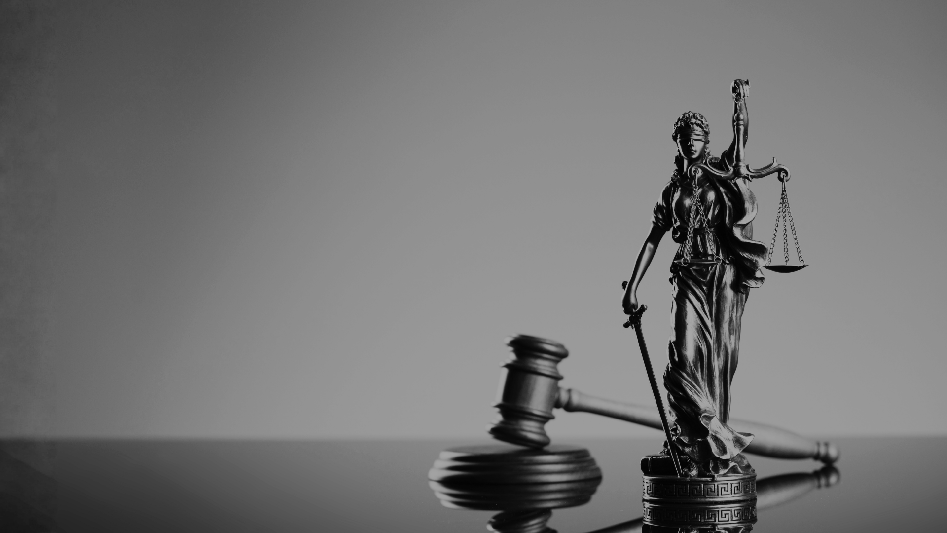 AI and Junior Lawyers AI and Junior Lawyers